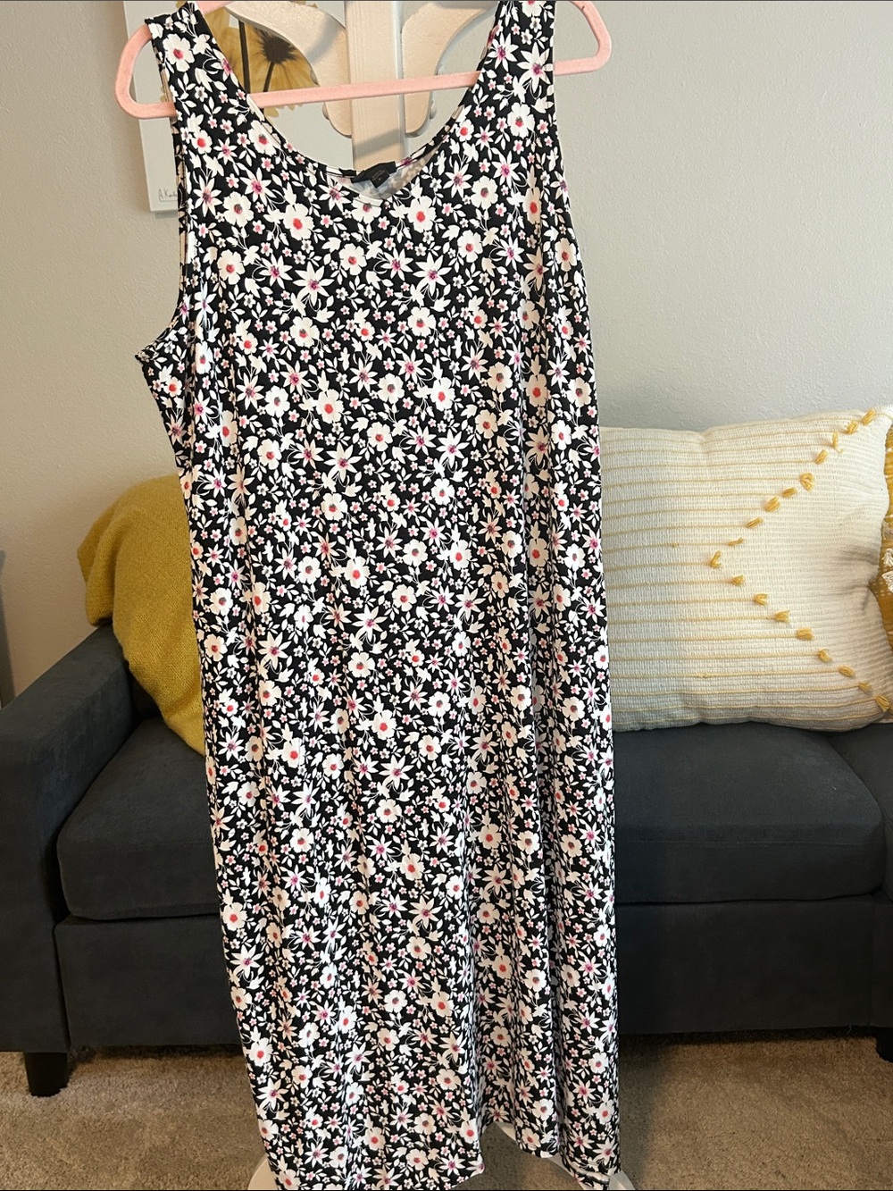 Black Floral Sleeveless Maxi Dress - Brand:Jjill